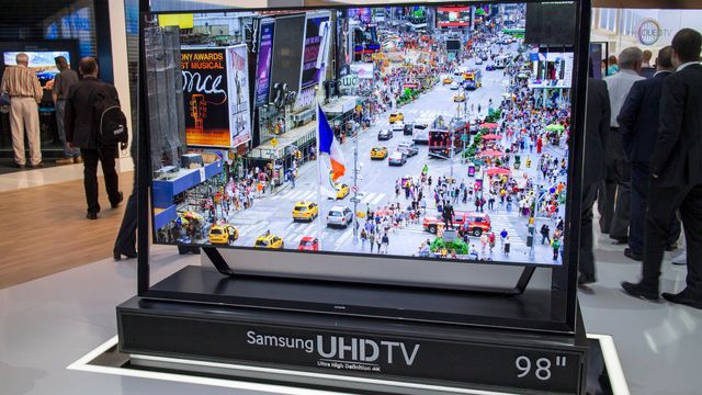 TV-ene blir større og billigere i 2014