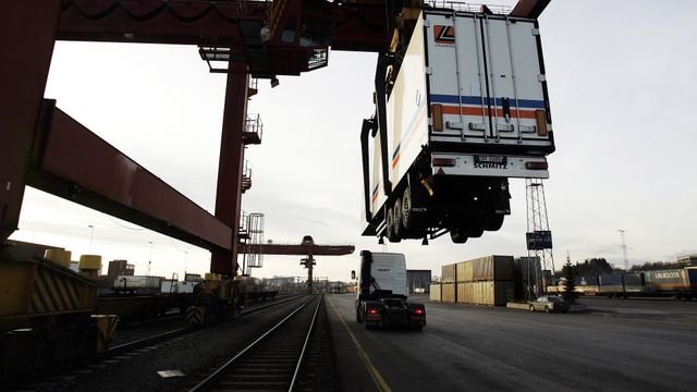 Klager regjeringen inn for ESA