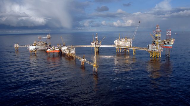 157 oljearbeidere sendt på land etter stormvarsel