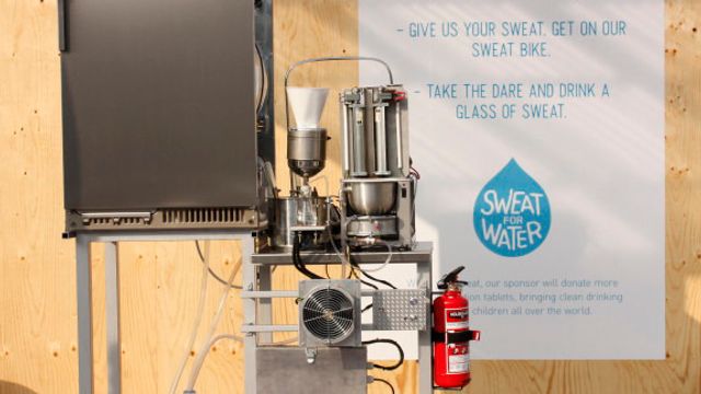 Her er maskinen som lager drikkevann av svette