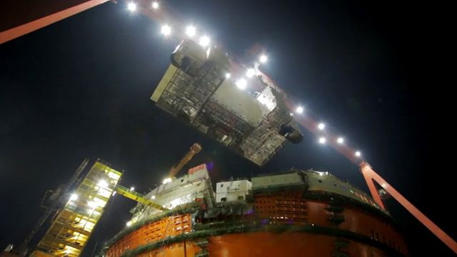 Her løftes 1100 tonn boligkvarter