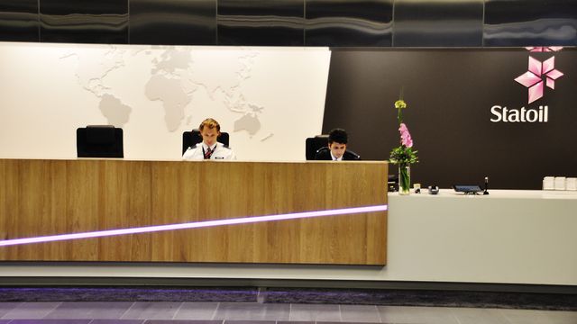 Eksperter mener staten bør selge seg ut av Statoil