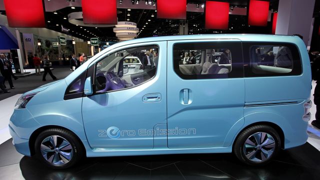Lanserer Nissans elbil med hydrogen-rekkeviddeforlenger