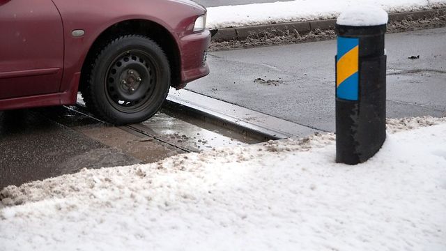 Vegdirektoratet åpner for fallem på veiene