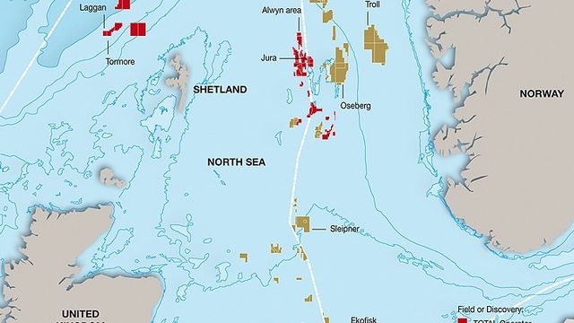 Fortsatt flamme på lekkasjeplattform