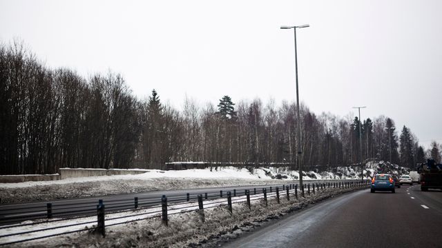 Motorsyklister til kamp mot vaier