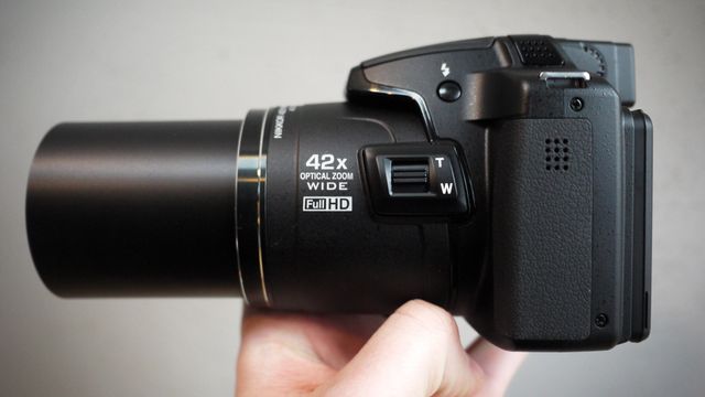 Nikon med 1000 mm-kamera