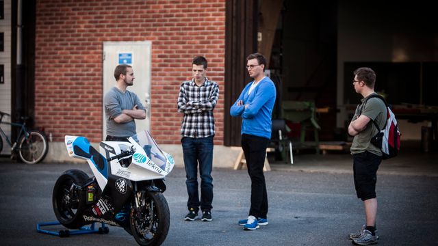 Ås-studenter bygget enestående elektrisk motorsykkel