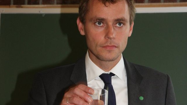 Regjeringens energipolitiske parodi fortsetter:
Sår tvil om oljemeldingen