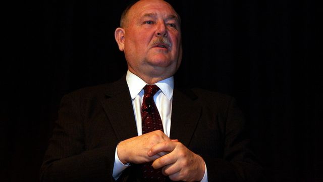 Kongressen vil ha norsk regelverk