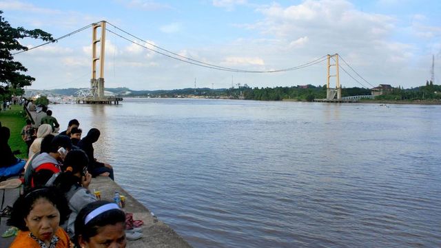 Golden Gate-replika kollapset