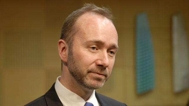 Vil ikke presse ut industrien