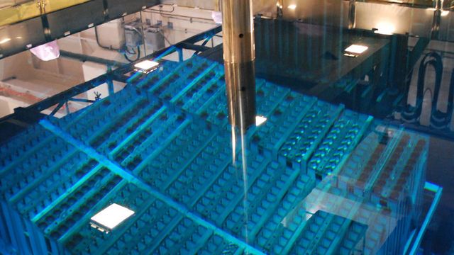 Forseglingen rundt reaktor to er brutt