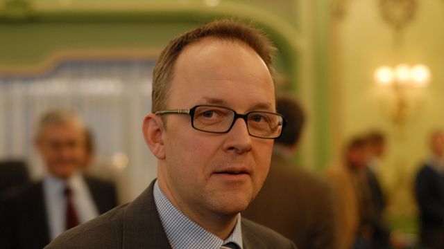 Vil ha industri å selge kraft til