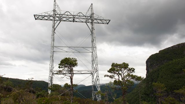 Statnett startet mastebygging i Hardanger uten tillatelse