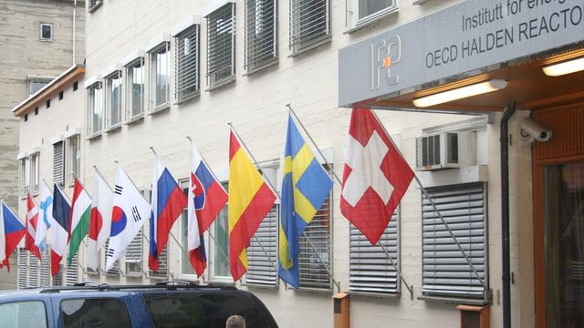 Forskningsdirektøren rykker opp