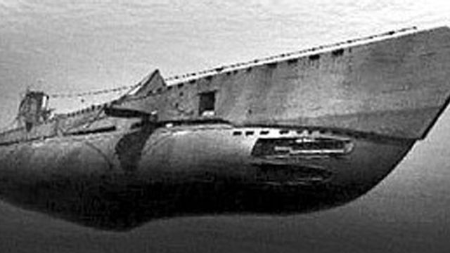 Kystverket bygger støttefylling for Fedje-ubåten