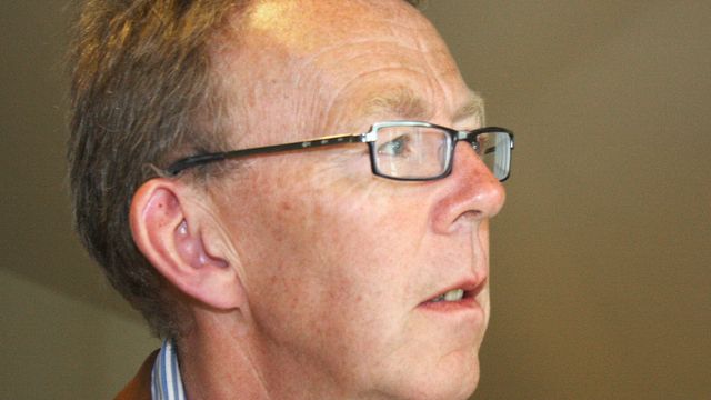 – Dans rundt gullkalven