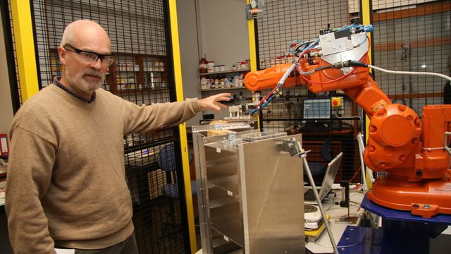 Bruker robot til nanoforsøk