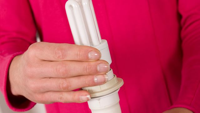 Raser mot Enova-reklame