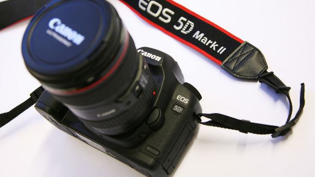 Canon oppdaterer 5D Mark II