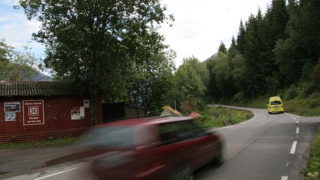 Norges verste vei venter på penger
