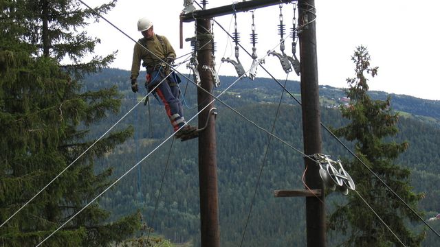 Råtten stolpe var livsfarlig