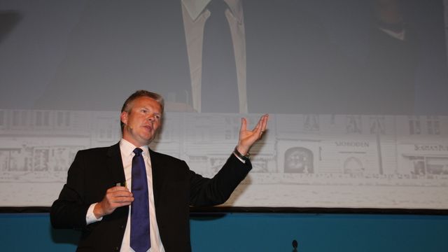 - Vi tror på en gradvis bedring det nærmeste året