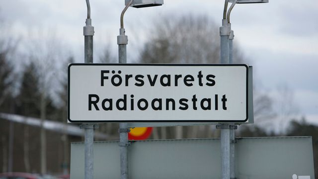 Raser mot masseovervåking i Sverige
