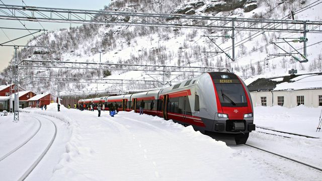 Klager på NSB-kontrakt