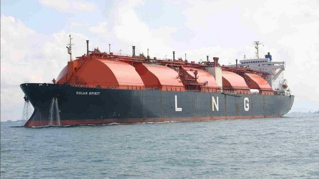 Gamle skip blir gassterminaler