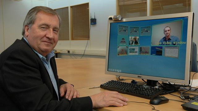 Etterlikner ungdommen på nett