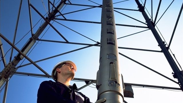 Magnetfelt styrer borestrengen