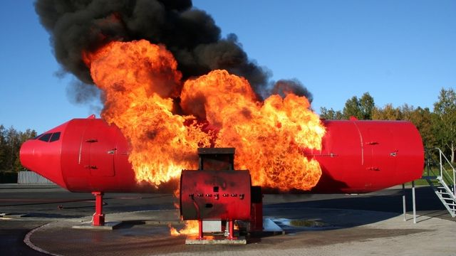 Værnes først med flybrannsimulator