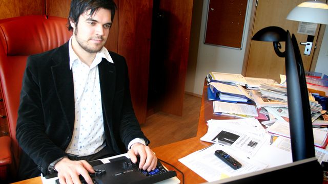 Ettåring på ustøe ben