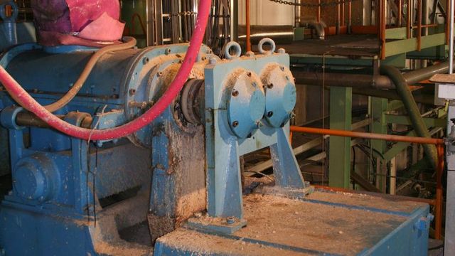 Fra melkekartong til skrivepapir
- men vil noen kjøpe papiret?