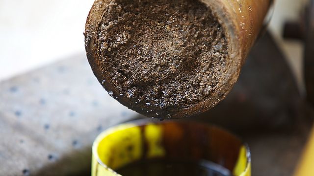 Ser på porene i stein for å få ut mer olje