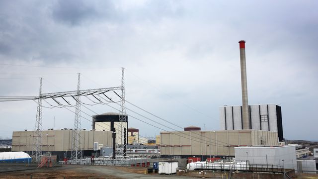 Svenskene vil legge ned reaktorer