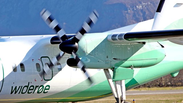 Derfor har Widerøe-flyene sebra-propeller