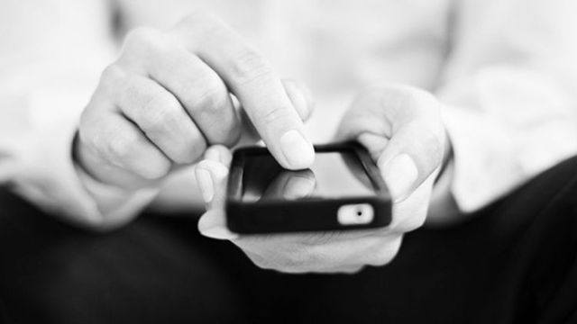 Legger fingersensor i glass