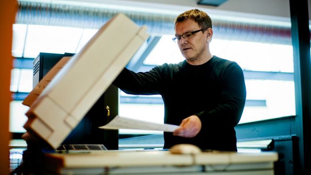 Sparer på å bytte laser med voks