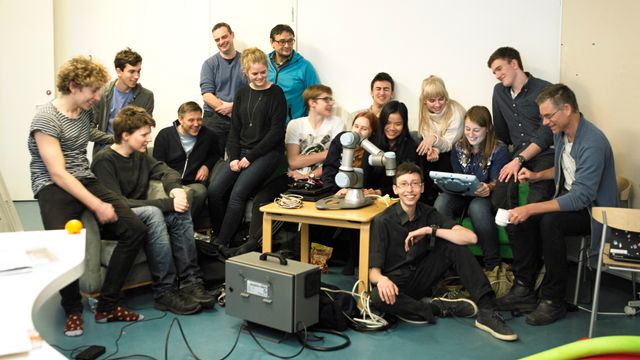 Dansk robot-landslag skal inspirere ungdommer til å bli ingeniør