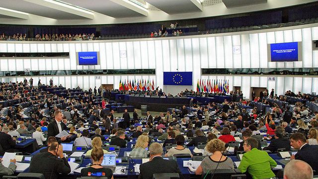 EU vedtar massiv modernisering av datavernet