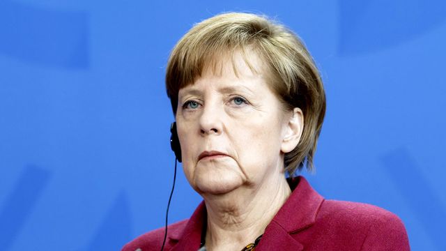 Merkel vil ha fortgang på nytt DLD