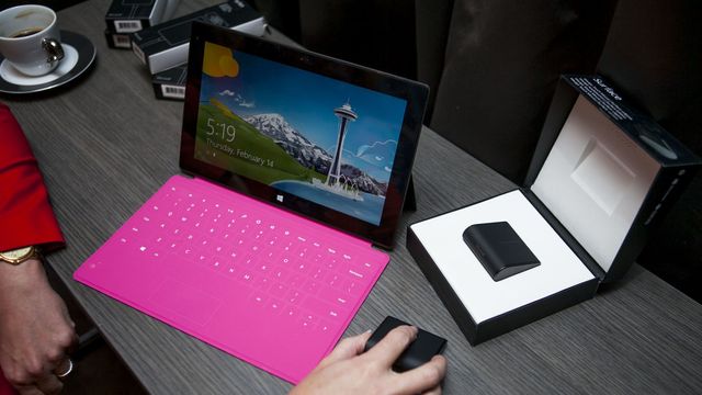 Nå går de løs på Surface