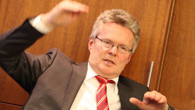 Evry saksøkt for «mareritt-program»