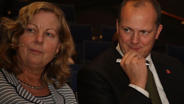 Hun vil ha billigere fiber