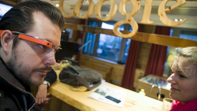 Her prøver vi Googles teknobrille