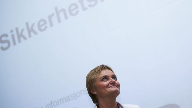 Skal lokke alle opp i nettskyen