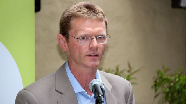 – Alle bør få 200 Mbit/s